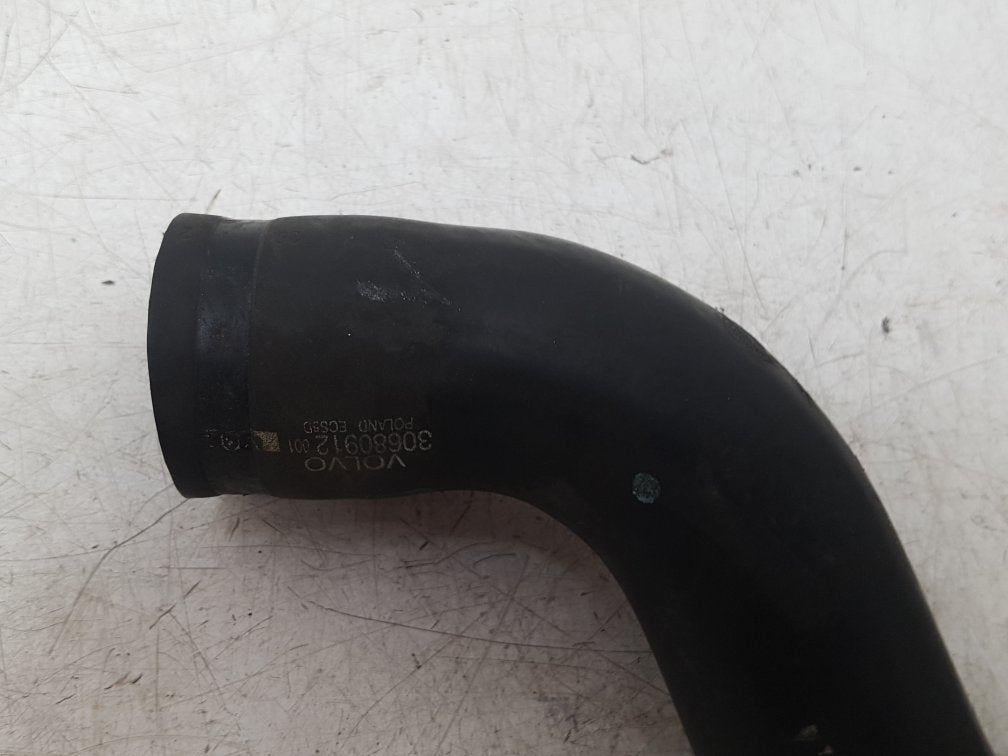 2003 - 2007 Volvo V70  Estate RADIATOR HOSE 30680912