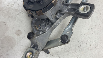 2010 Volvo XC70  Estate Front Wiper Motor 0390241623