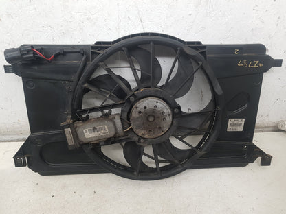 2004 - 2010 Volvo V50   Estate RADIATOR FAN & COWLING (A/C CAR) 3M5H-8C607-TA