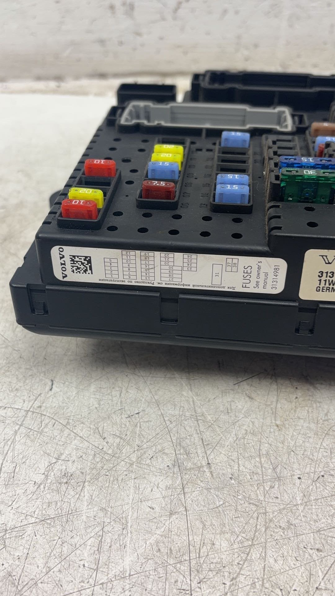 2007 - 2014 Volvo XC90  Estate REAR ELECTRONIC MODULE (REM) 31314469