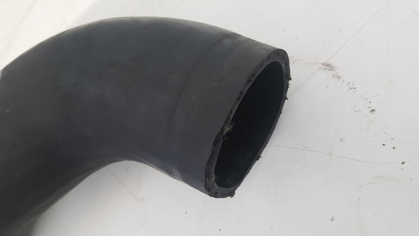 2000 - 2004 Volvo V40  Estate INTERCOOLER HOSE 30621196
