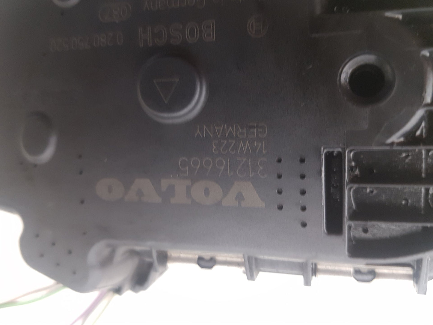 2011 - 2014 Volvo XC90  Estate Throttle Body 31216665