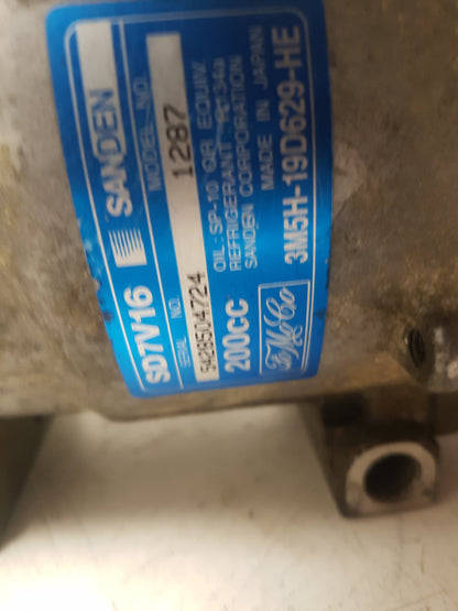 2010 - 2012 Volvo C30  Hatchback A/C Compressor 3M5H19D629HE