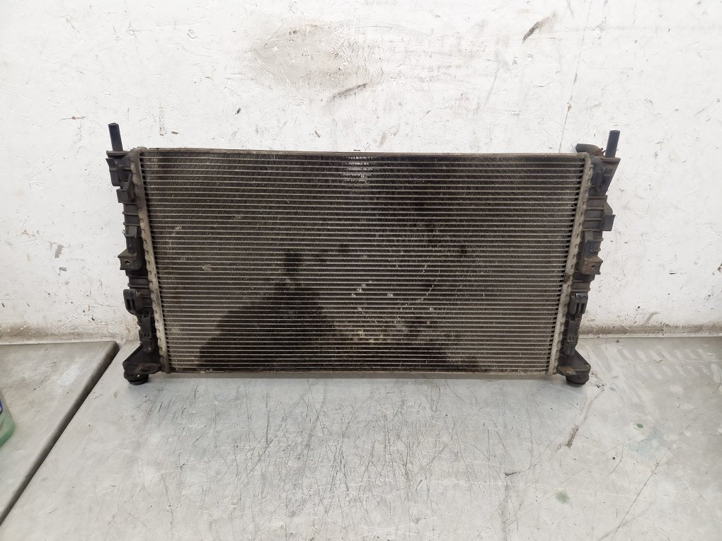 2004 - 2010 Volvo V50   Estate Radiator 3M5H8005TL