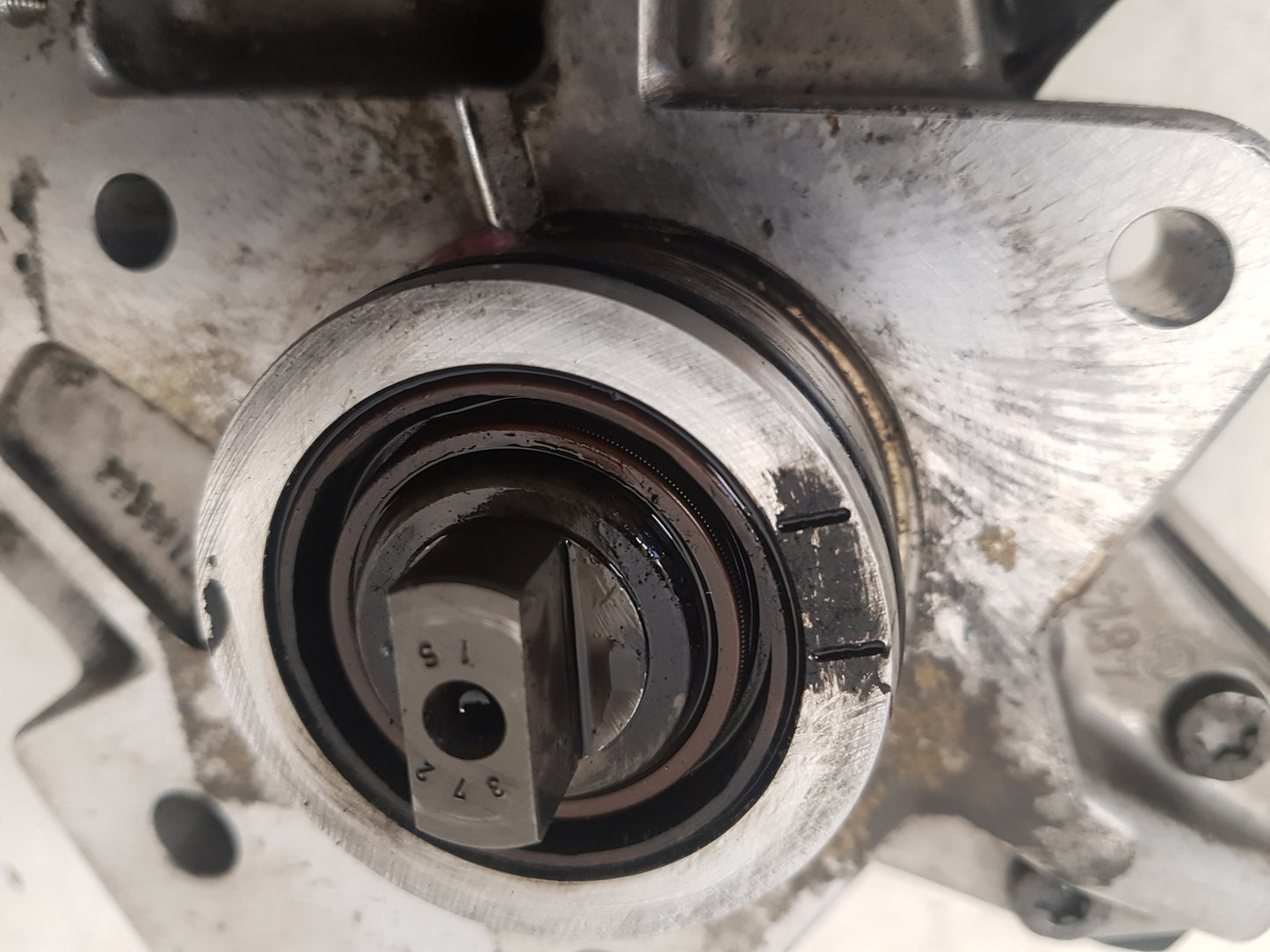 2003 - 2014 Volvo XC90 I 275 Estate High Pressure Pump 0 445 010 111