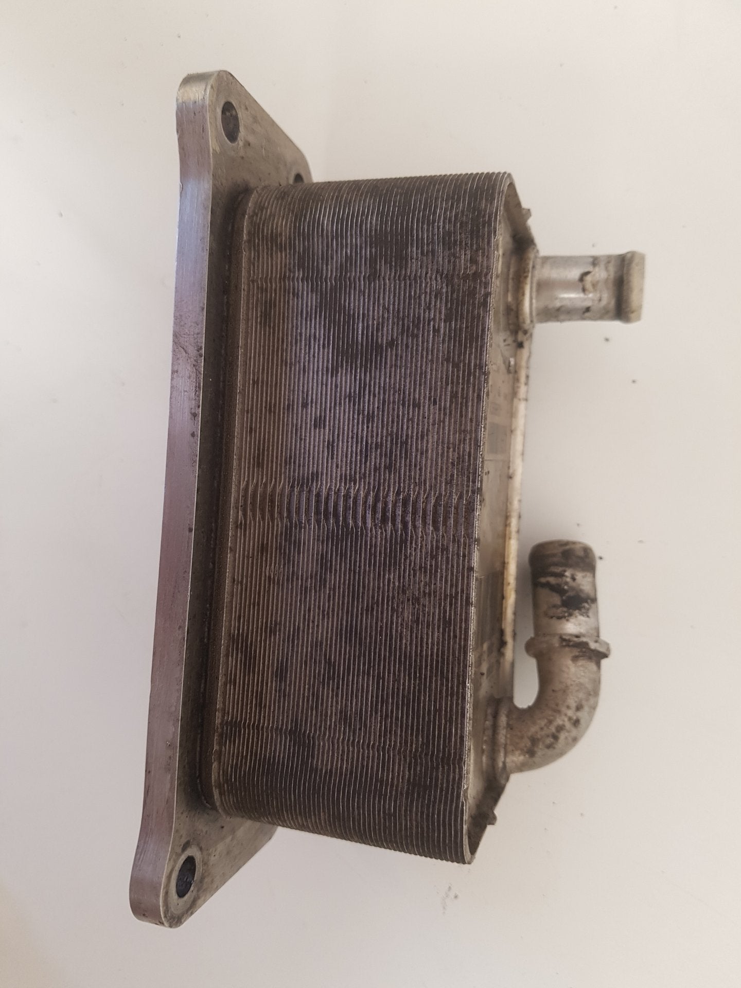 2010 - 2013 Volvo V60  Estate Engine Oil Cooler 31325045