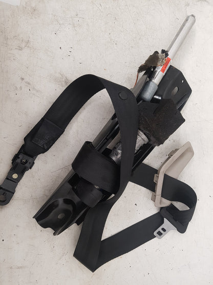 2008 - 2016 Volvo XC70 III 136 Estate Right Front Seat Belt 39811480