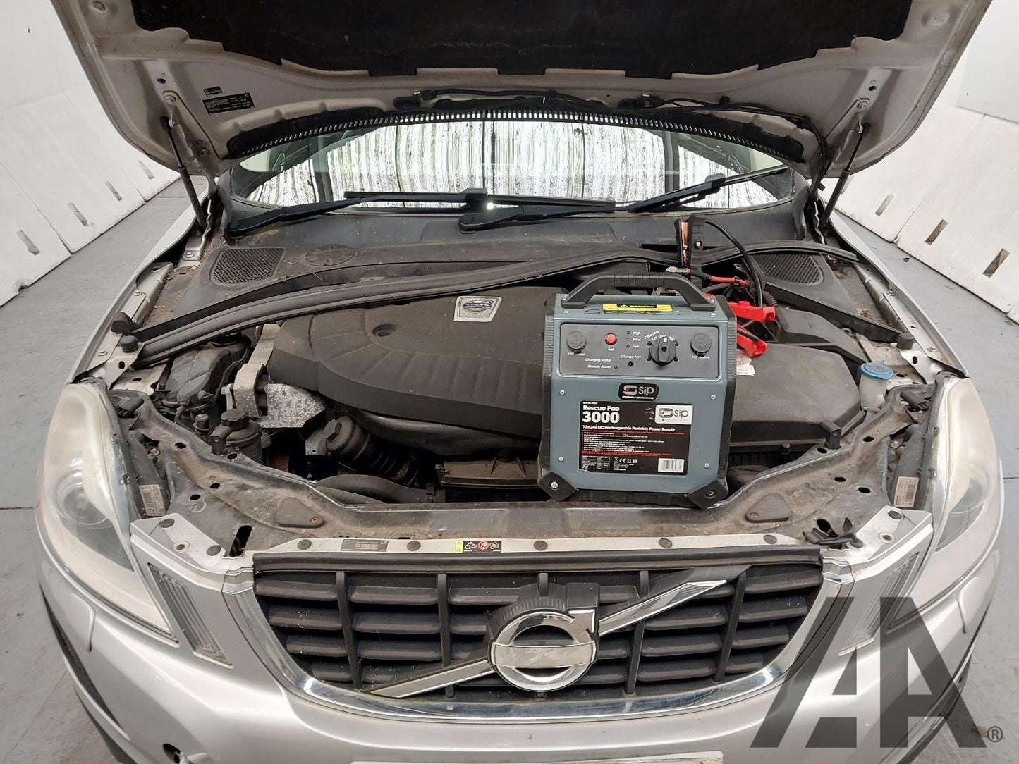 2008 - 2017 Volvo XC60 I 156 SUV Coolant Bottle