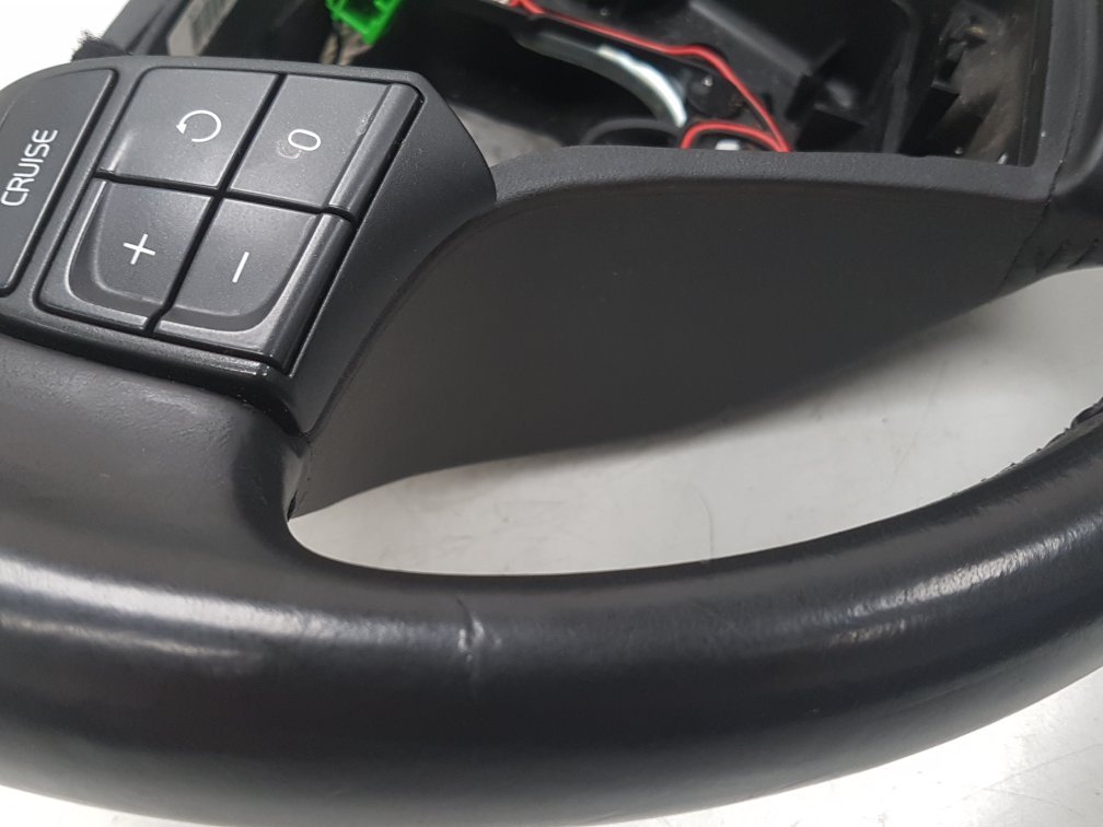 2009 - 2011 Volvo XC70  Estate Steering Wheel 30778752