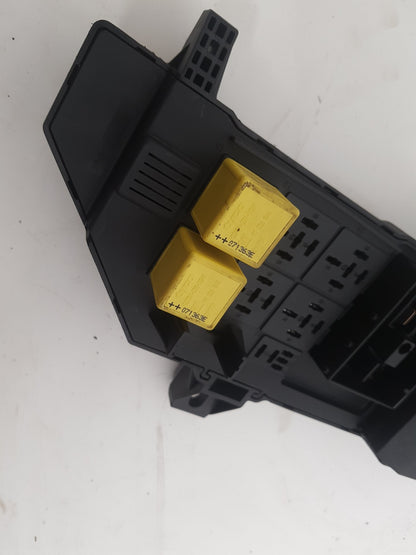 2005 - 2015 Saab 9-3  Estate Engine Fuse Box 460023260
