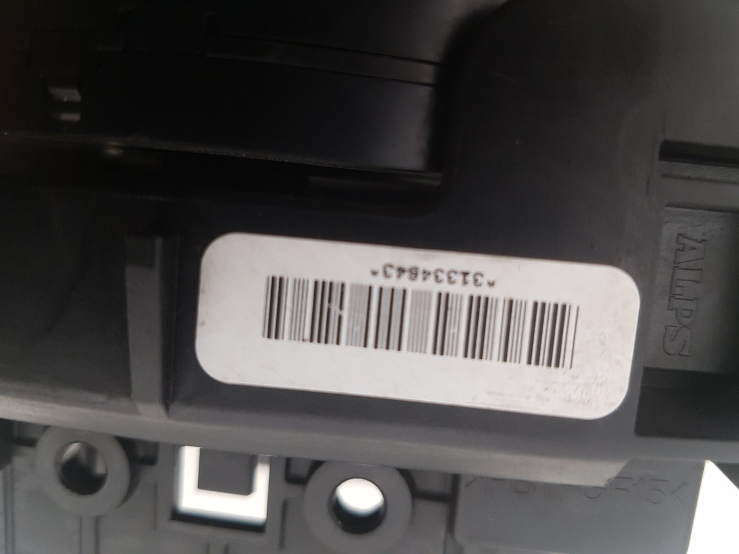 2010 - 2018 Volvo V60   STEERING WHEEL MODULE (SWM) 31334643