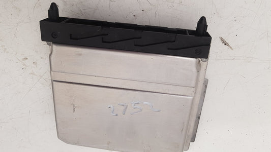 2005 Volvo S60  Saloon Engine ECU 30668478