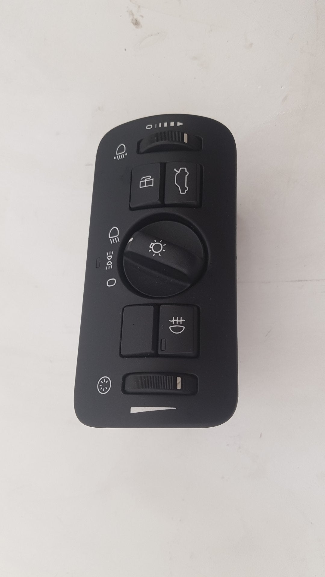 2009 - 2013 Volvo V60  Estate Headlight Switch 30739413