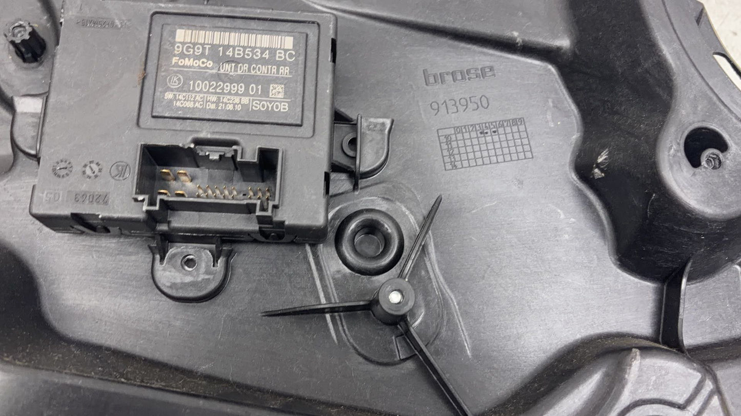 2010 Volvo XC70  Estate Left Rear Window Regulator/Motor 913950