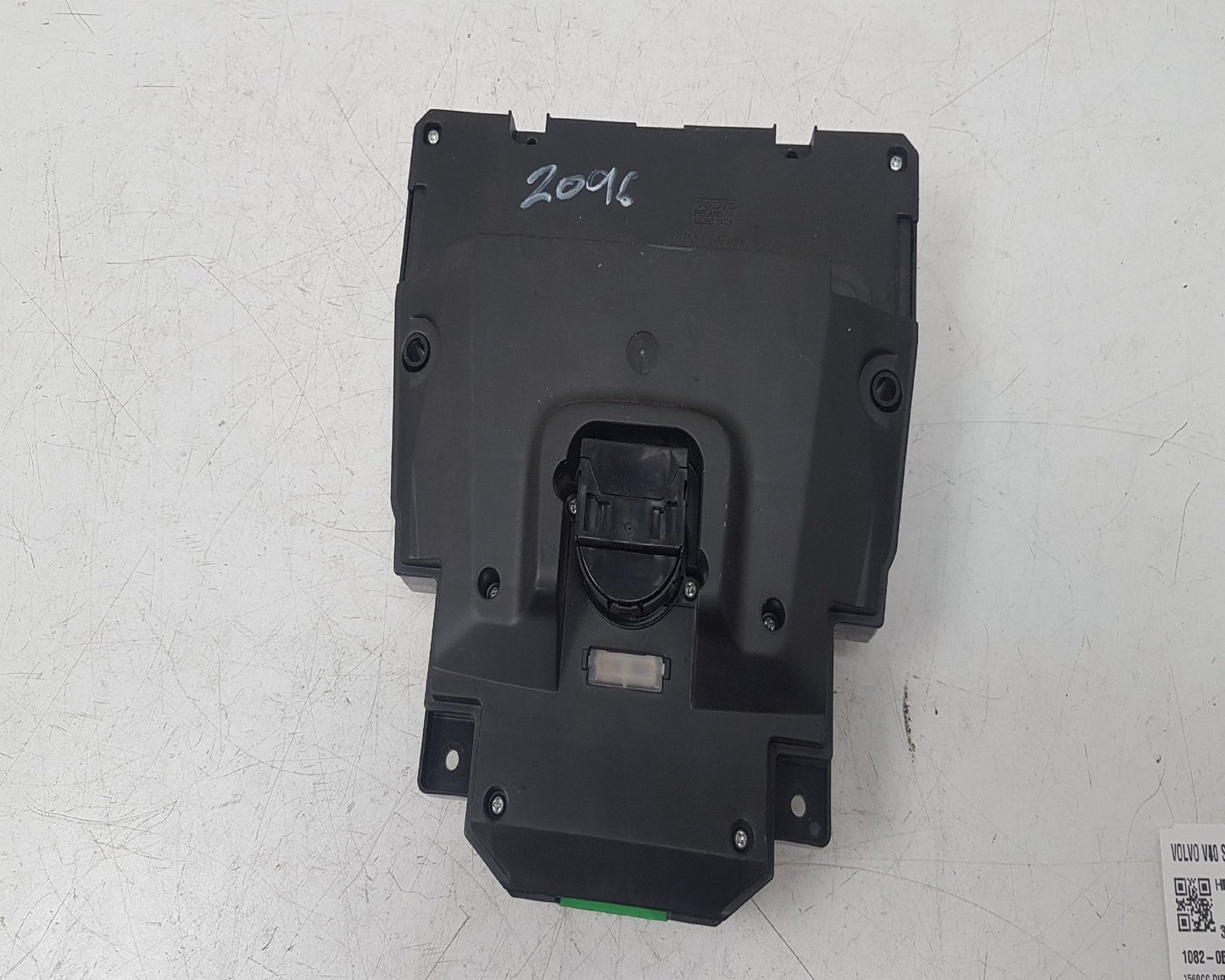 2012 - 2016 Volvo V40  Hatchback HEATER & RADIO CONTROL PANNEL 31288103