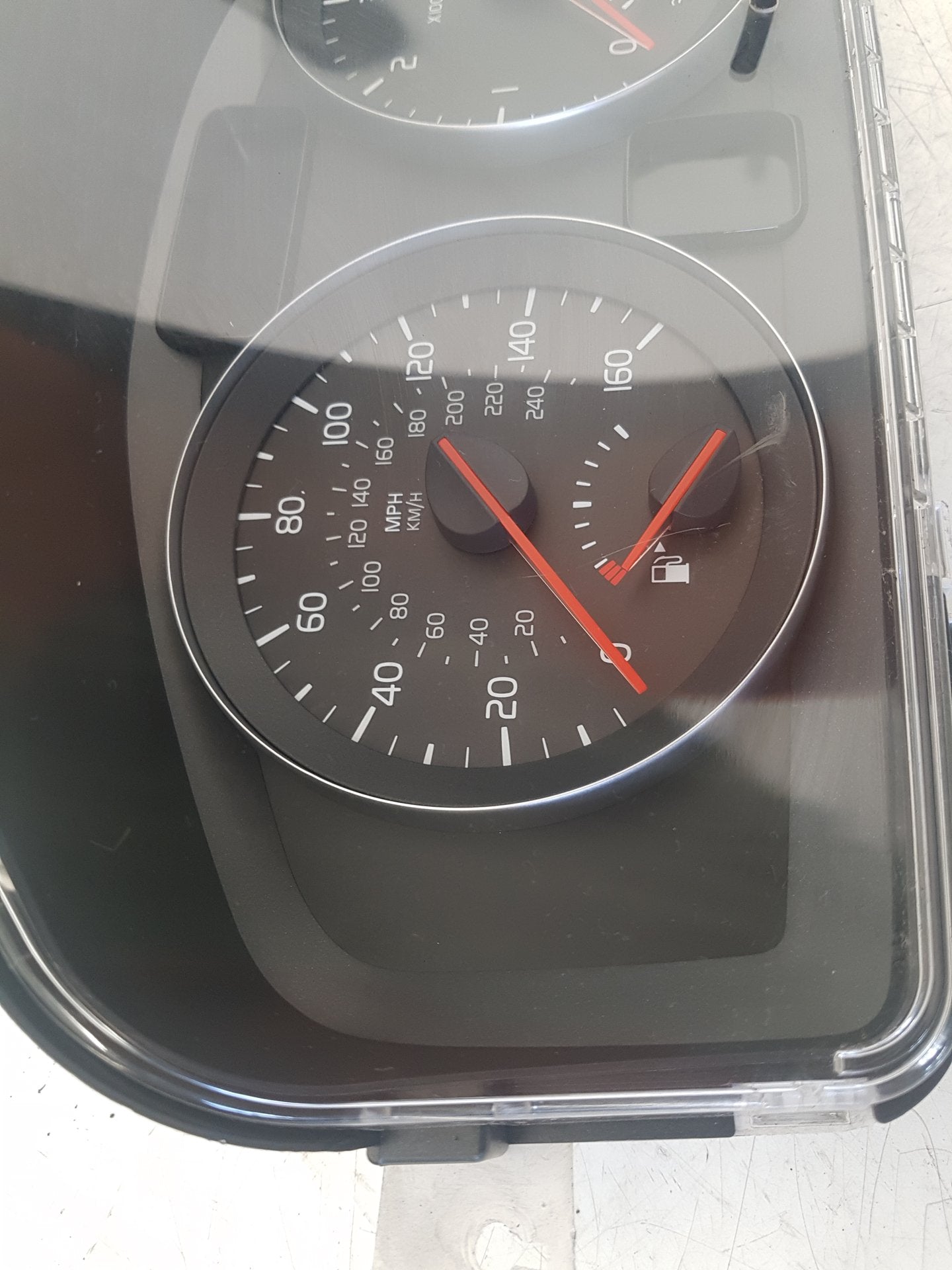 2006 - 2012 Volvo C30  Hatchback Instrument Cluster 31254779