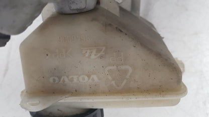 2003 - 2007 Volvo V70  Estate Brake Master Cylinder 8646008