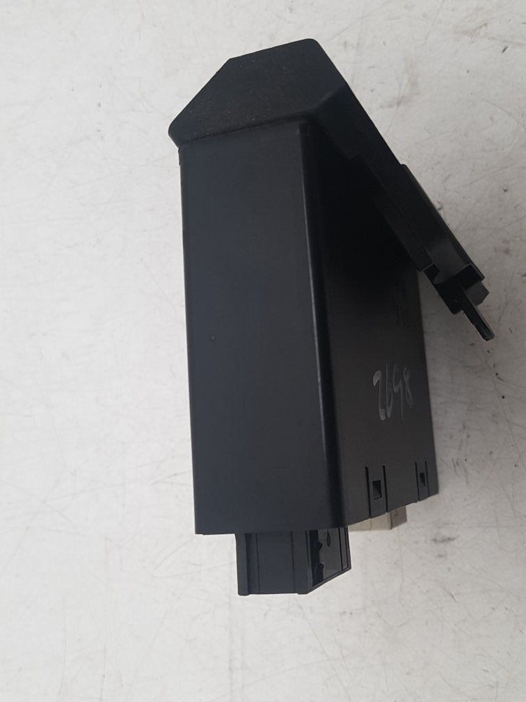 2005 - 2011 Saab 9-3 YS3F Saloon PARKING SENSOR ECU 0263004270