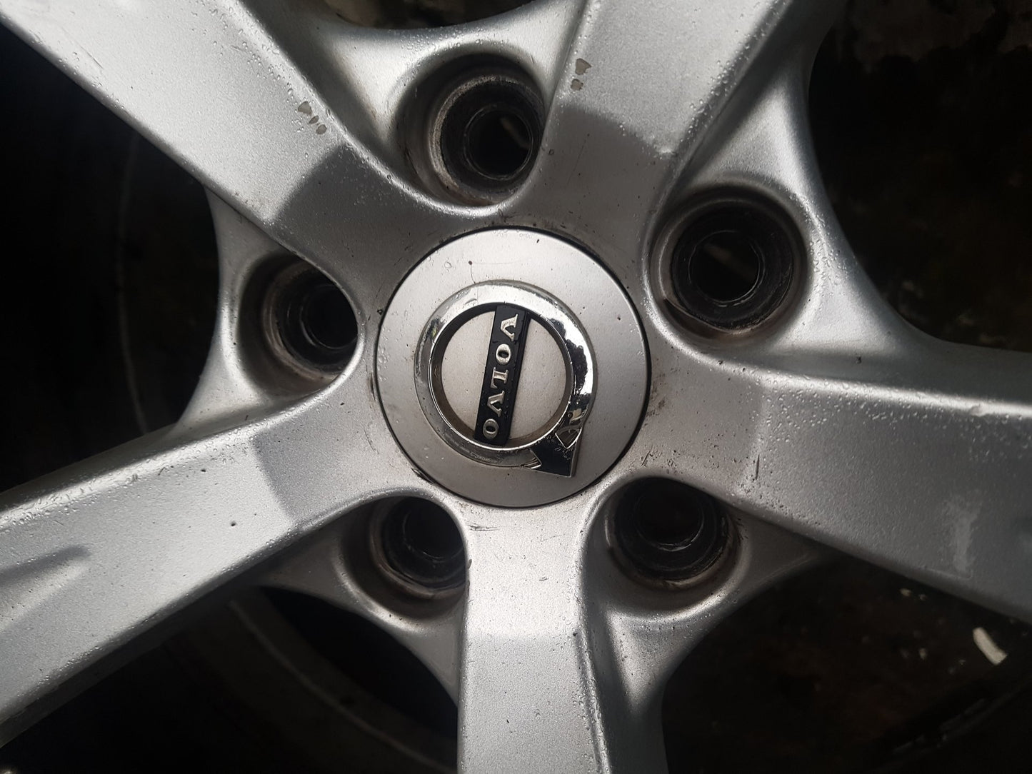 2017 - 2025 Volvo V90 235, 236 Estate Alloy Wheel 31423515