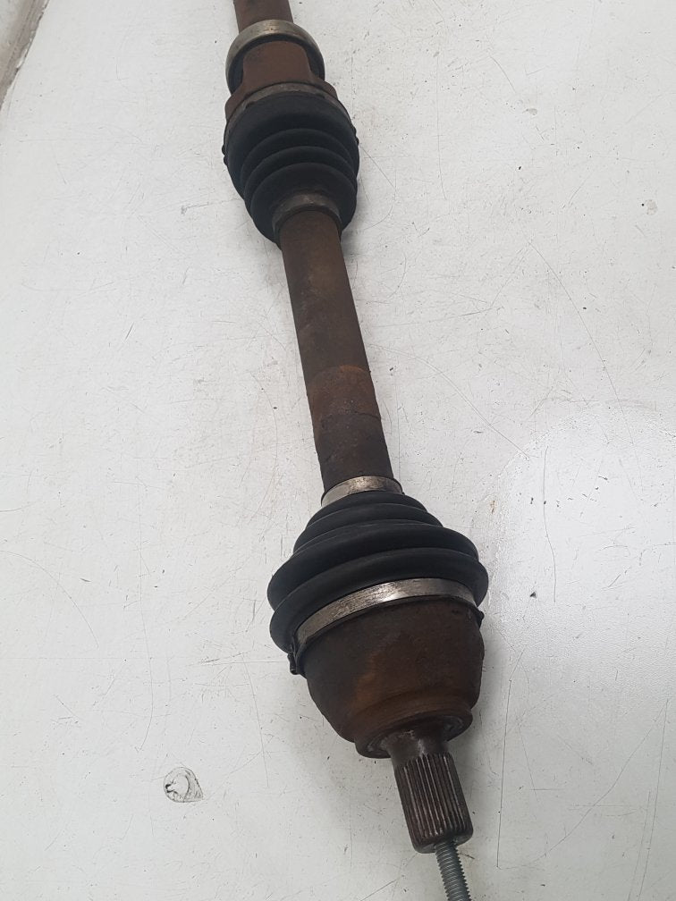 2006 - 2012 Volvo C30  Hatchback DRIVESHAFT - DRIVER FRONT (MANUAL) 36001652