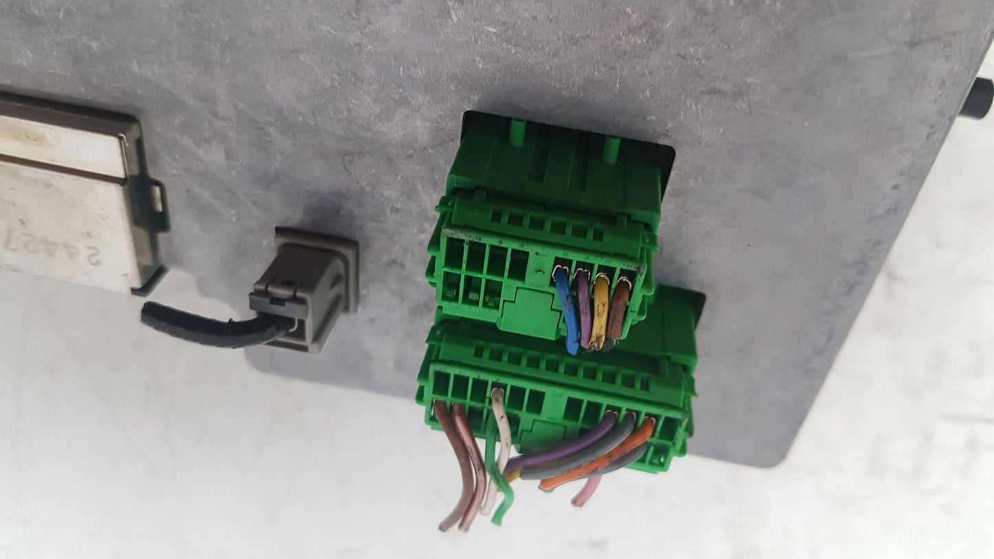 2004 Volvo XC90  Estate PHONE CONTROL MODULE 30732652