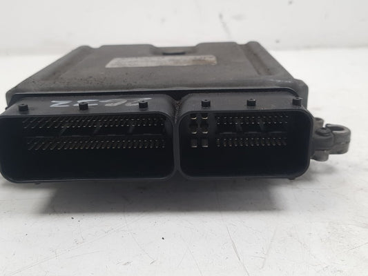 2005 - 2010 Volvo XC90  Estate Engine ECU 30729826