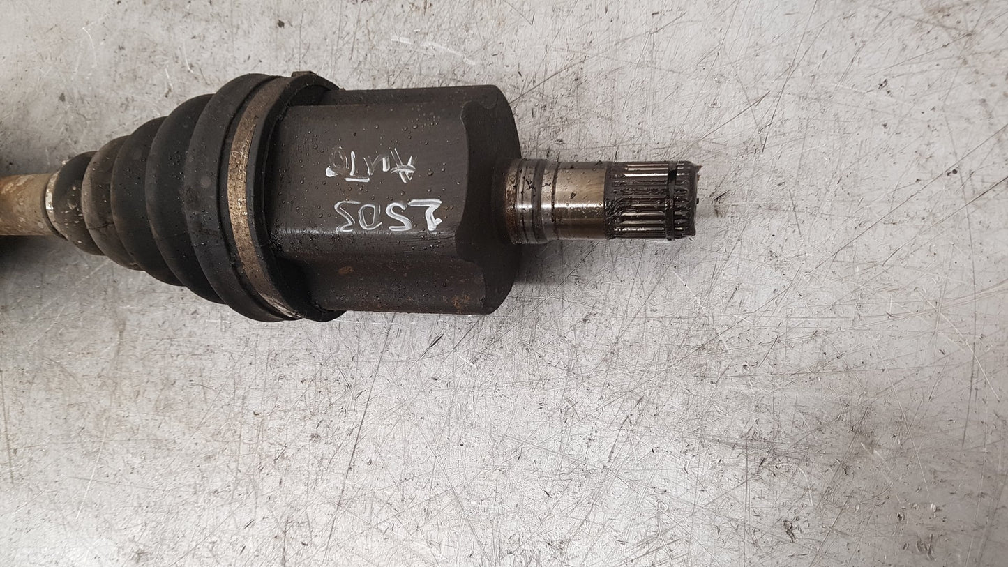 2006 - 2009 Volvo C70  Convertible Left Front Drive Axle 30759762