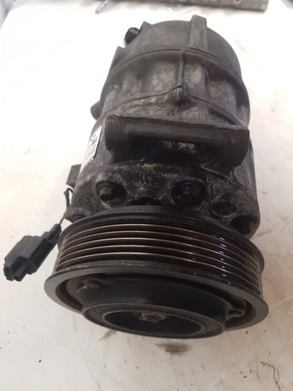 2010 - 2015 Volvo V60  Estate A/C Compressor 31332528