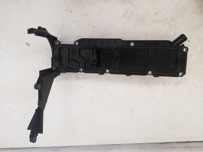 2010 - 2012 Volvo V50   Estate ROCKER VALVE COVER 9689112980