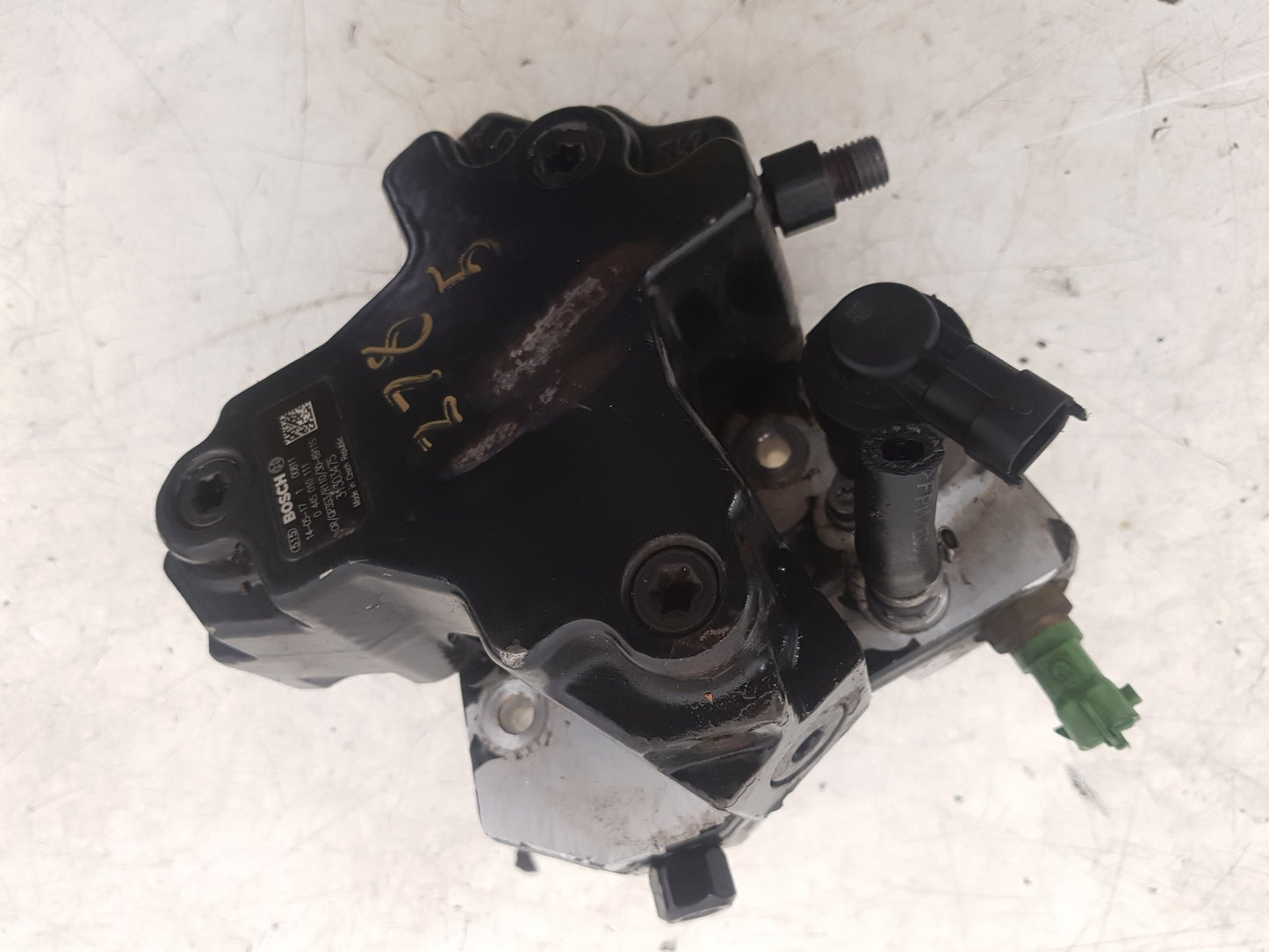 2011 - 2014 Volvo XC90  Estate High Pressure Pump 0 445 010 111