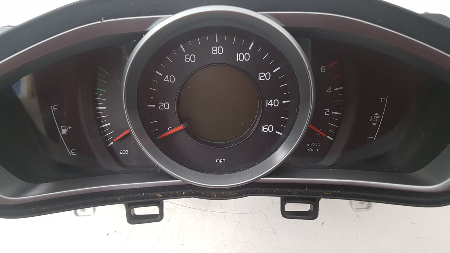 2013 Volvo V40  Hatchback Instrument Cluster 31314484