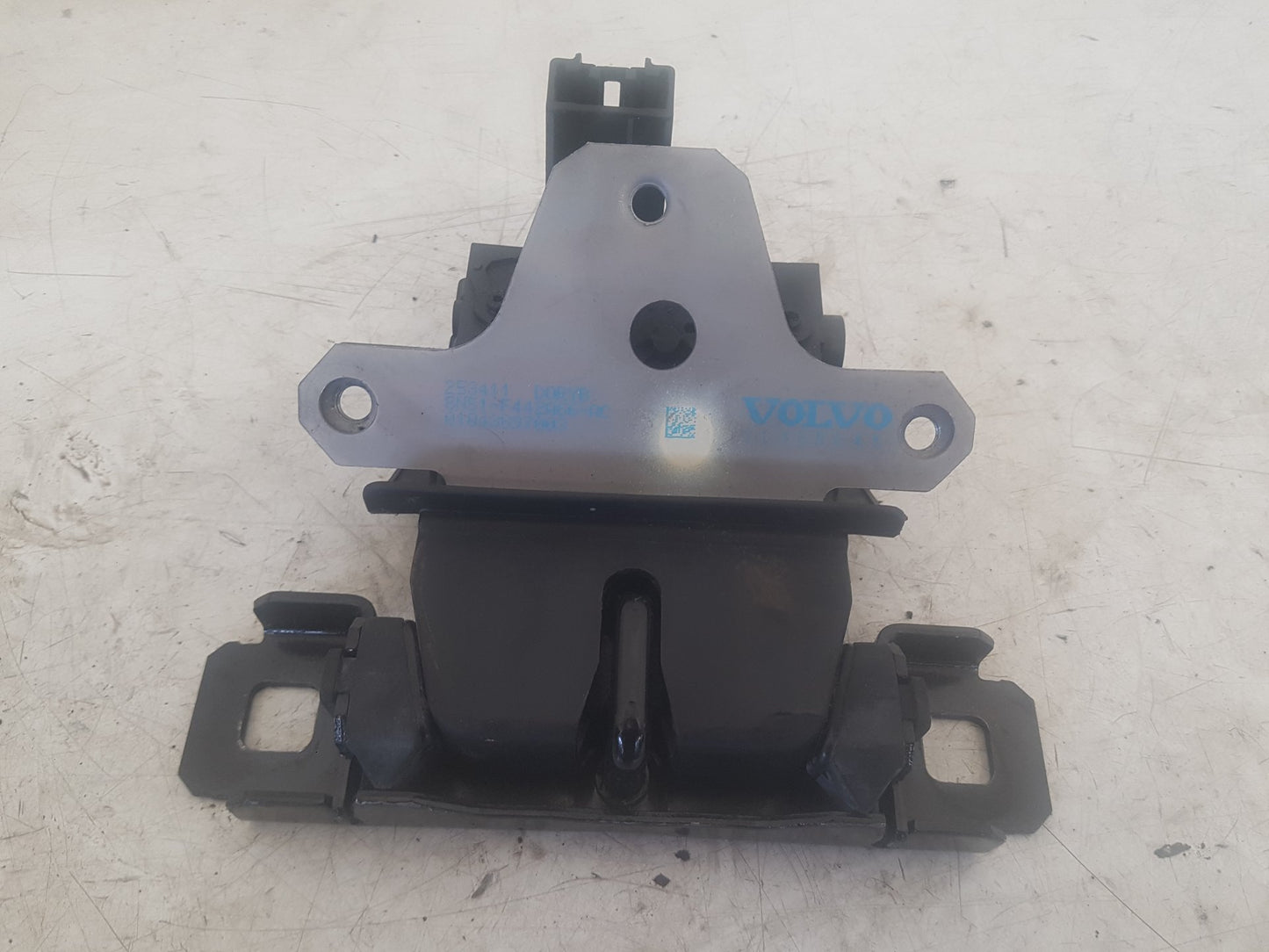 2011 Volvo S40 II 544 Bootlid Lock Actuator 31335045 VRAC Grade A