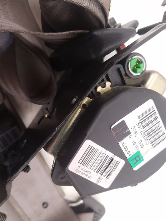 2002 - 2006 Volvo XC90  Estate Right Rear Seat belt 30642797
