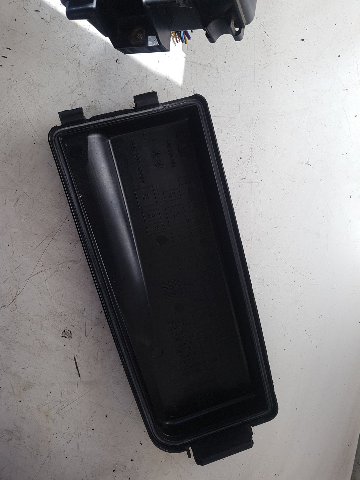 2010 Saab 9-3  Estate Engine Fuse Box 460 023 260