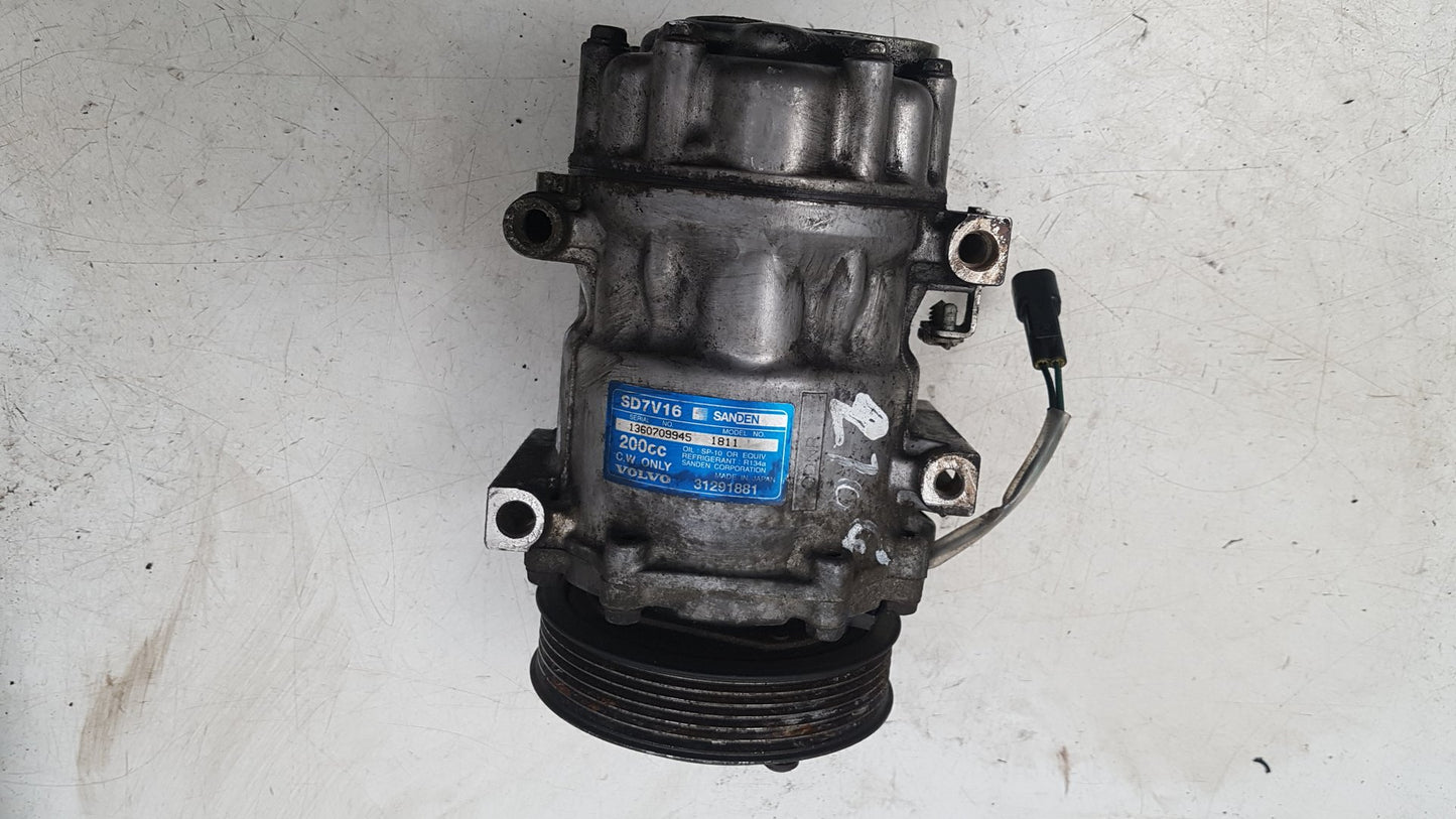 2006 - 2013 Volvo C30  Hatchback A/C Compressor 31291881