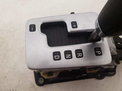 2010 - 2017 Volvo XC60  Estate GEAR STICK 30759122
