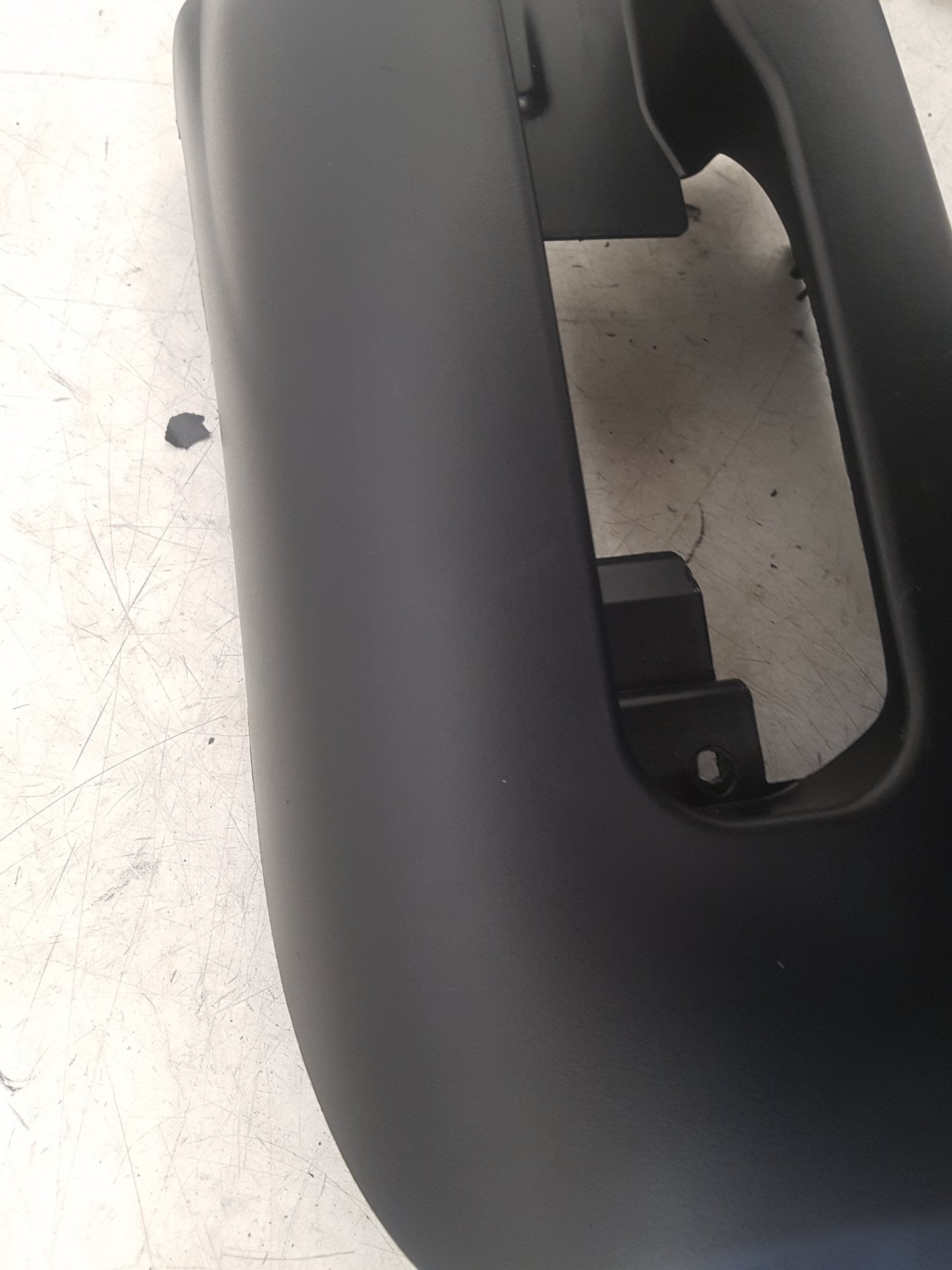 2017 - 2025 Volvo V90 235, 236 Estate Steering Column Shroud Lower 31363691