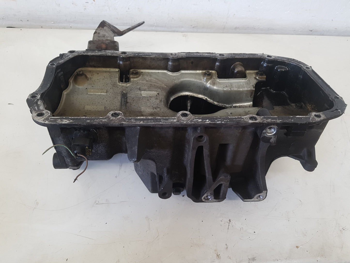 2005 - 2015 Saab 9-3  Estate Oil Pan/Sump 55194355