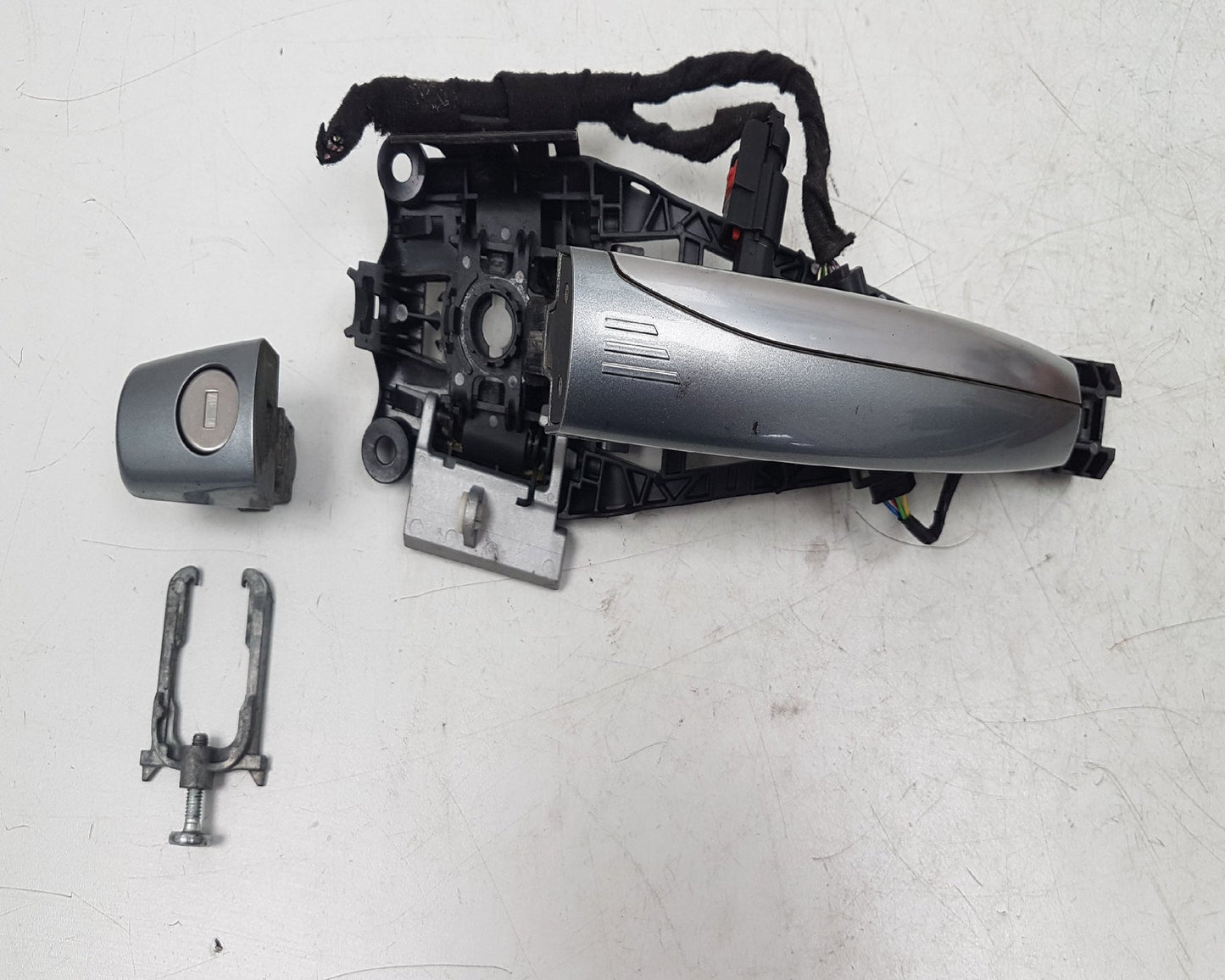 2010 - 2012 Saab 9-5  Saloon DOOR HANDLE - EXTERIOR (FRONT DRIVER SIDE)