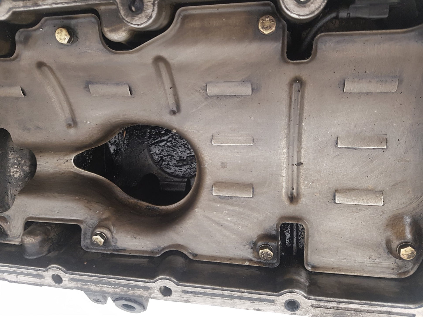 2008 - 2012 Saab 9-3  Convertible Oil Pan/Sump 90400247