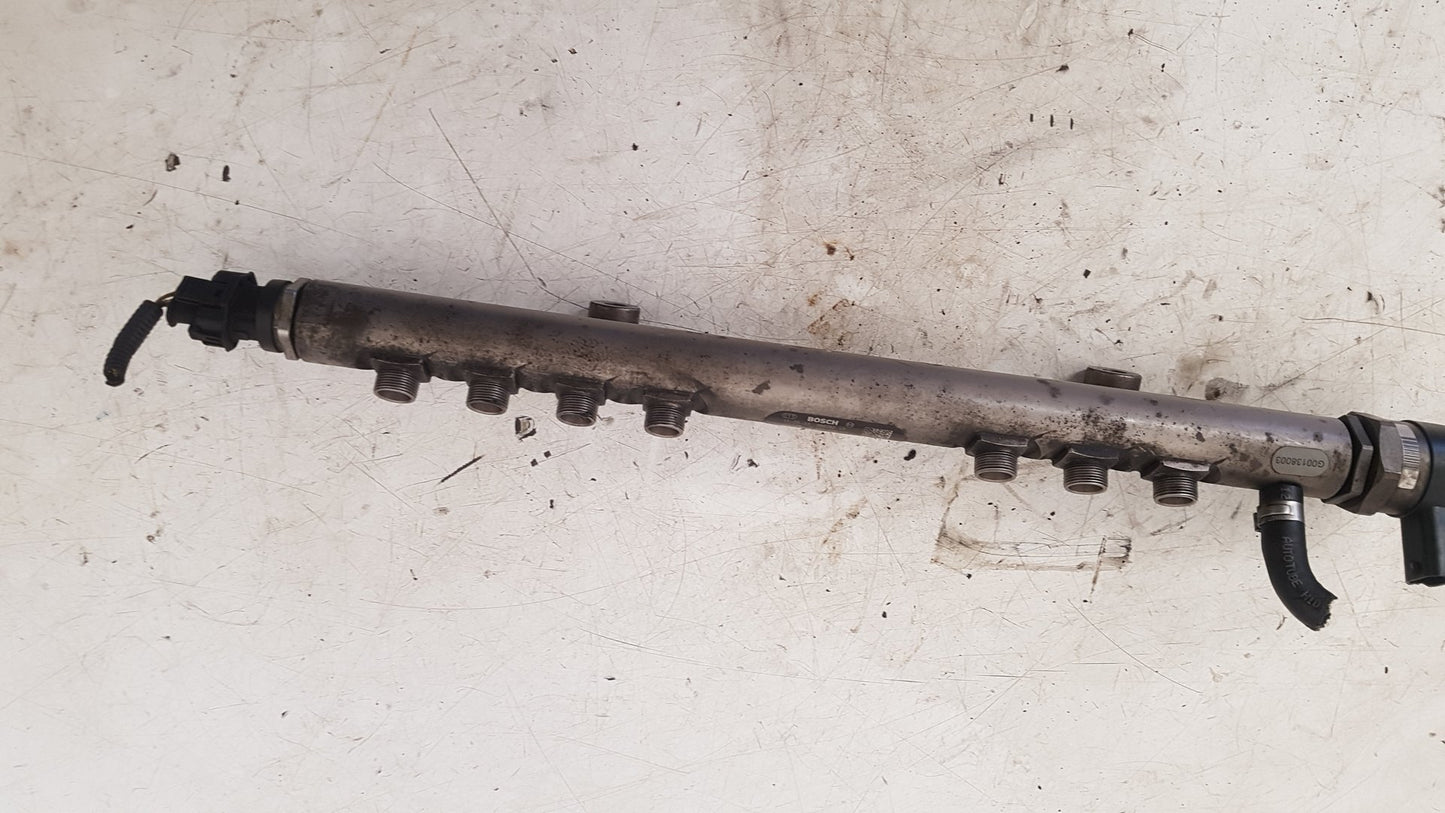 2006 - 2013 Volvo C70 II 542 Convertible Injection Rail 0445215025