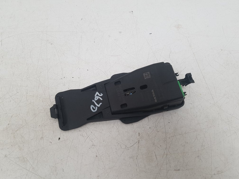 2014 Volvo V40  Hatchback BRAKE ASSIST SENSOR (LIDAR) 31360888
