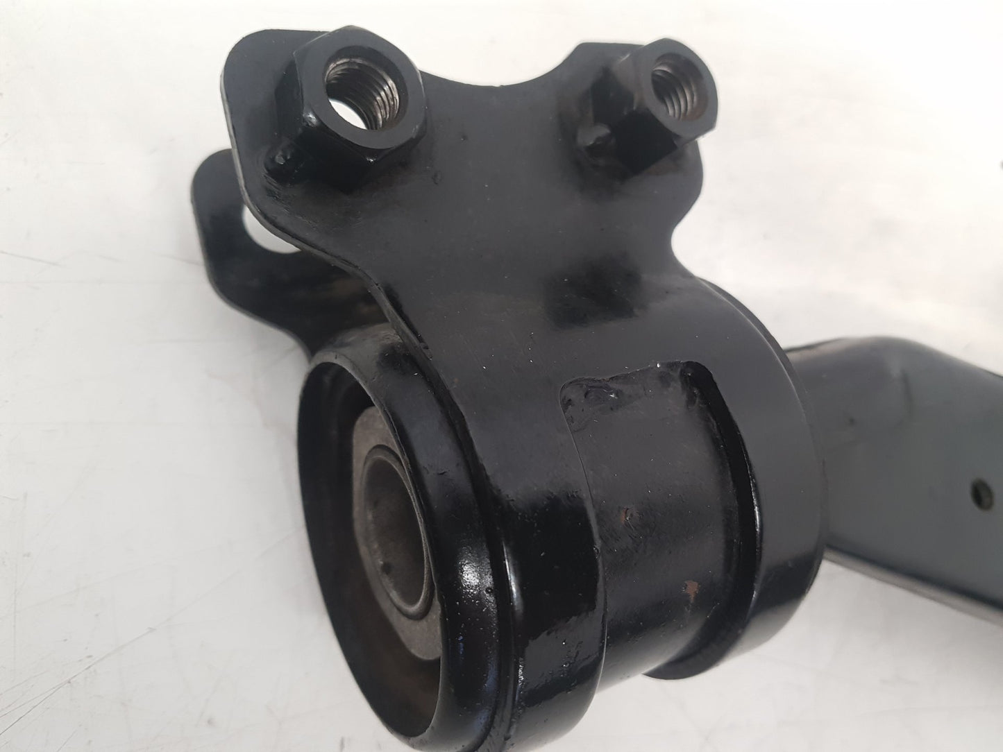 2010 - 2012 Volvo S40  Saloon Right Front Lower Control Arm CCA16668