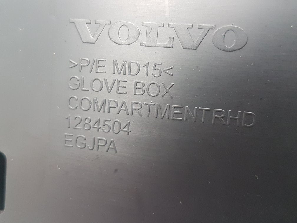 2012 - 2016 Volvo V40  Hatchback Glove Box 39815937 1284504