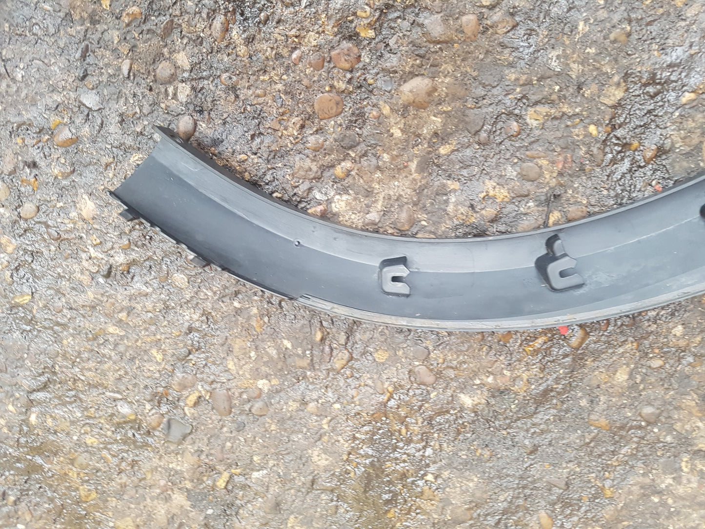 2008 - 2016 Volvo XC70 III 136 Estate Left Front Wheel Arch Moulding 31283104