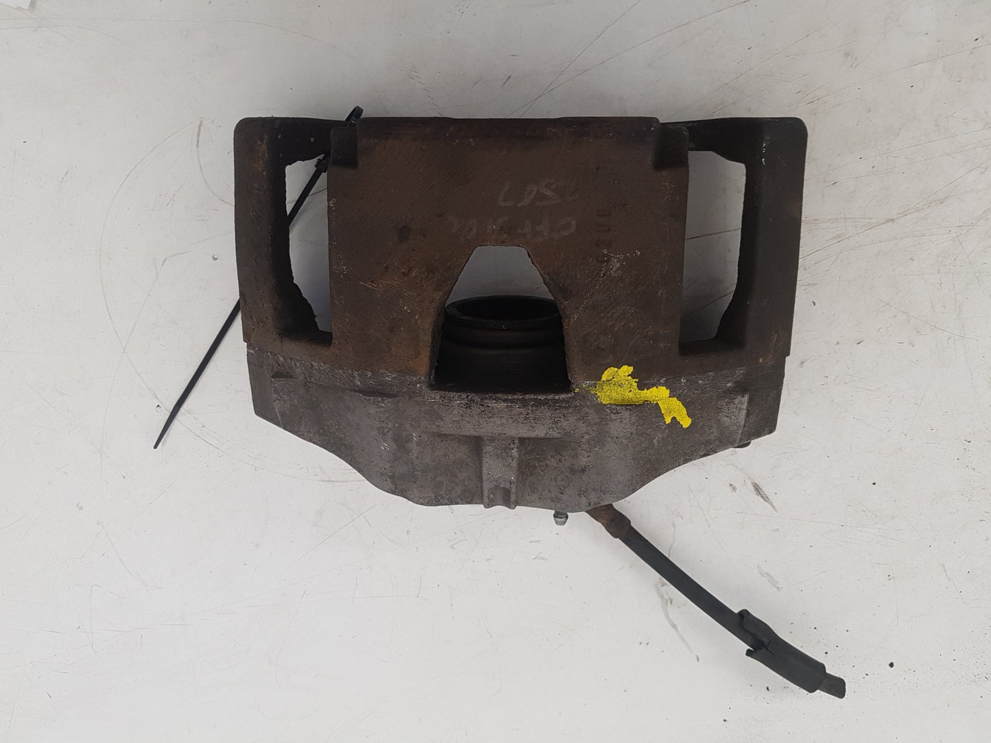 2005 - 2014 Volvo XC90  Estate Right Front Caliper 30657307