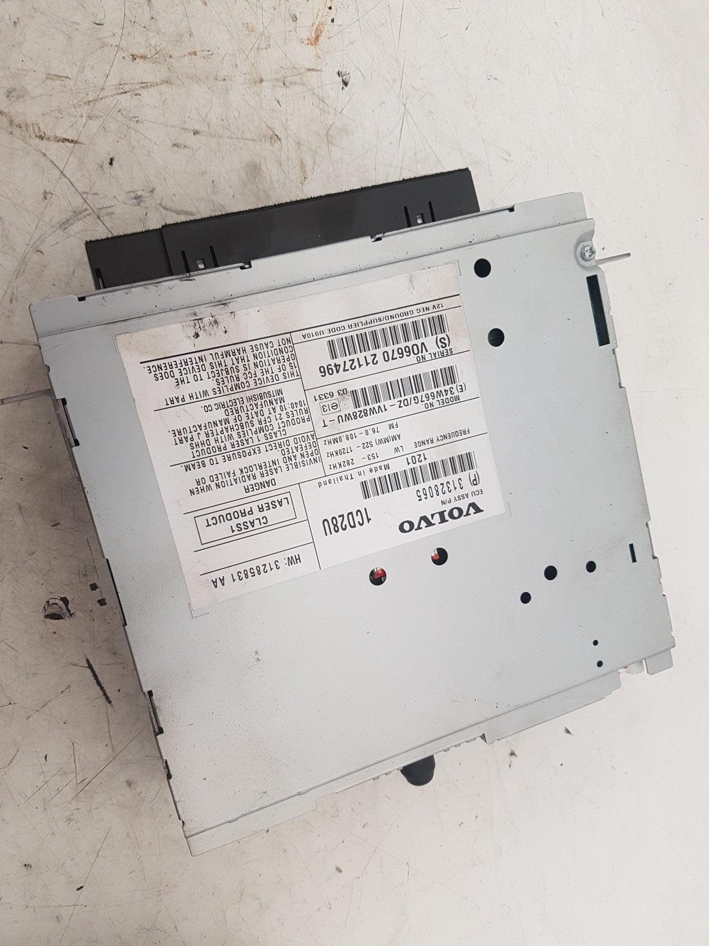 2005 - 2012 Volvo XC90  Estate CD AND RADIO UNIT 31310055