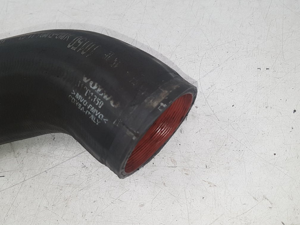 2010 - 2015 Volvo S60   INTERCOOLER HOSE 31261350