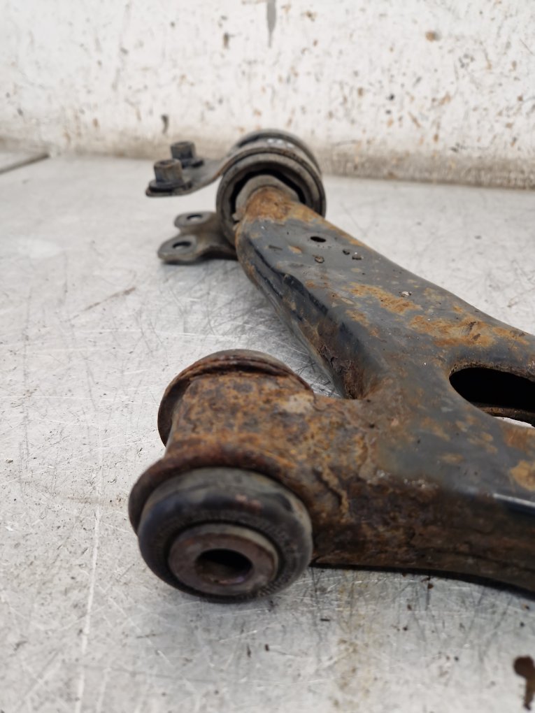 2004 - 2007 Volvo S40  Saloon WISHBONE (FRONT PASSENGER SIDE)