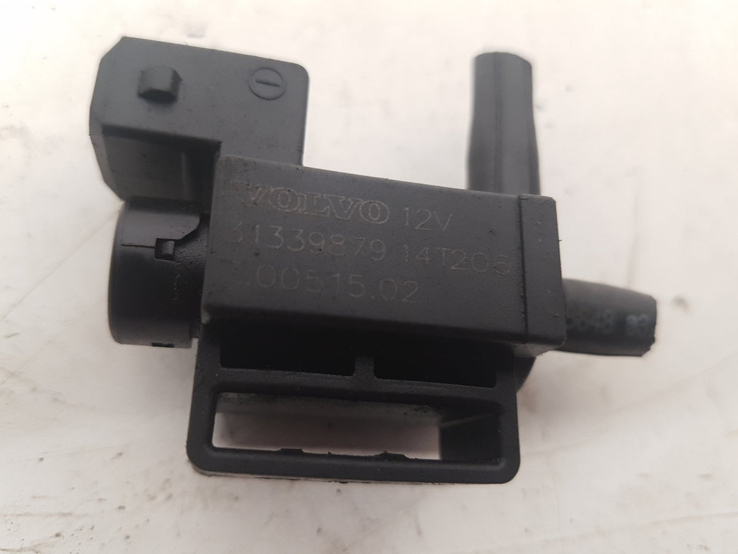 2013 - 2015 Volvo V60  Estate VACUUM CONTROL SOLENOID VALVE 31339879
